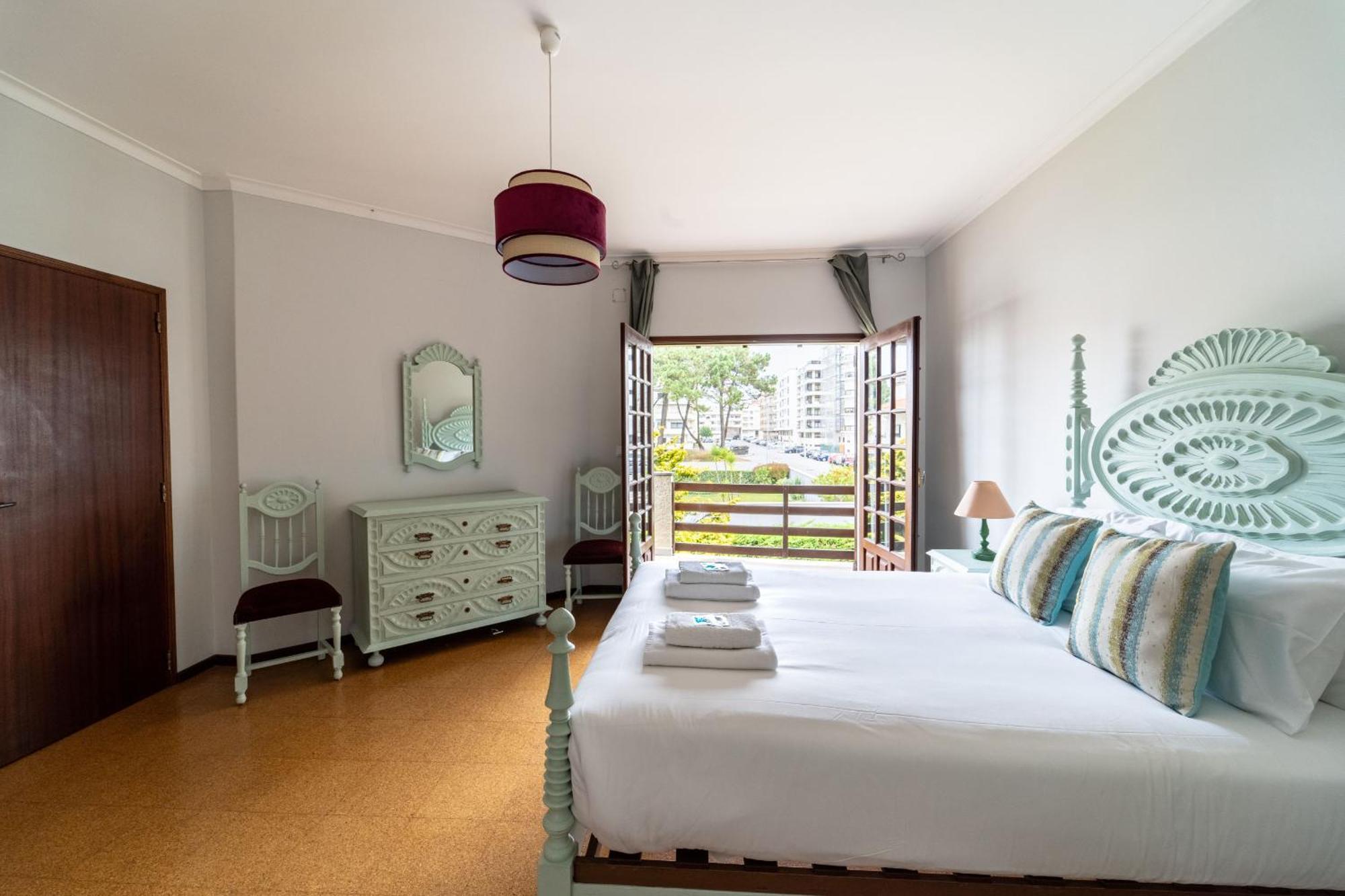 Amorosa Villa, 500M From The Beach By House And People Экстерьер фото