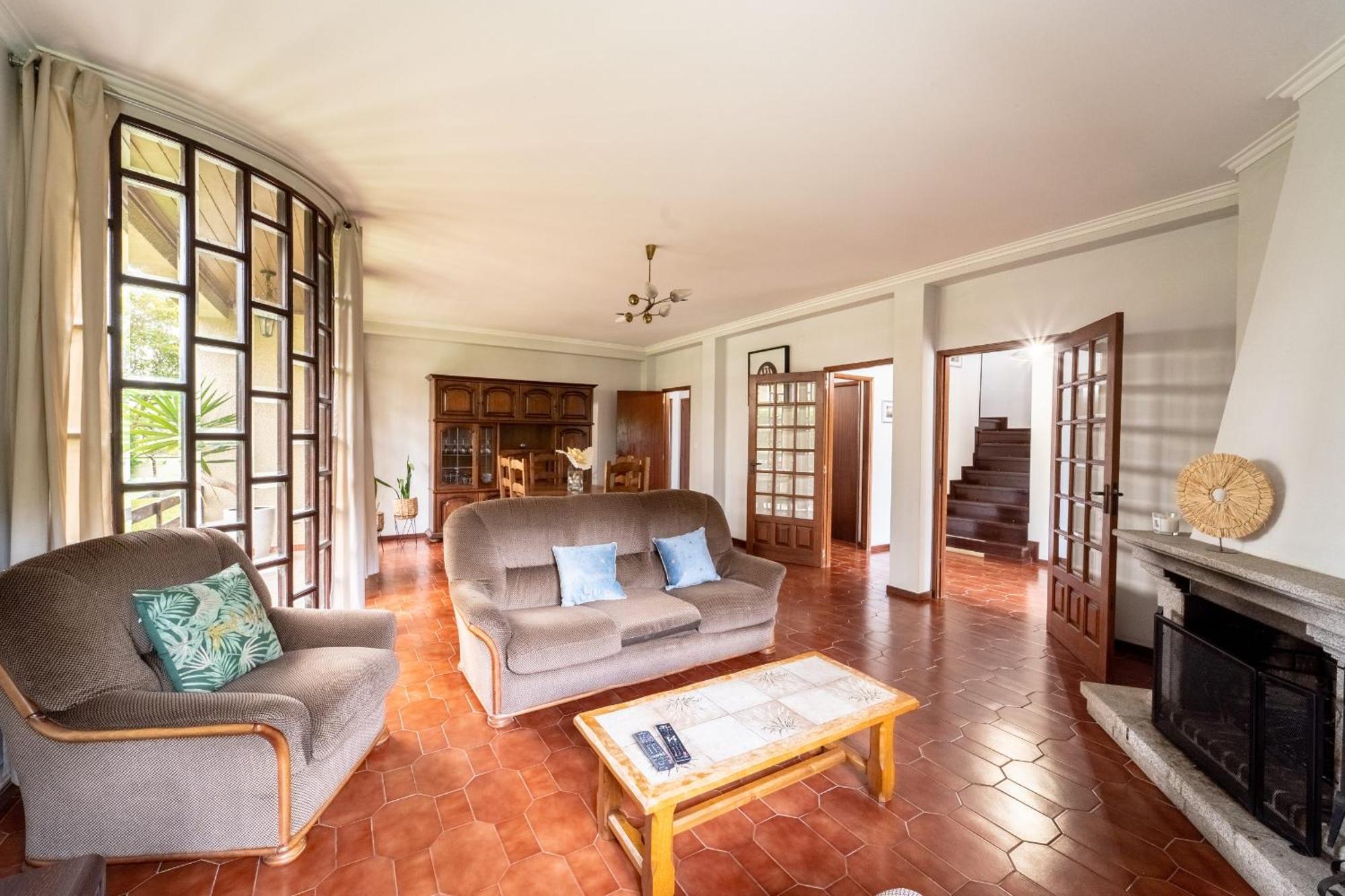 Amorosa Villa, 500M From The Beach By House And People Экстерьер фото