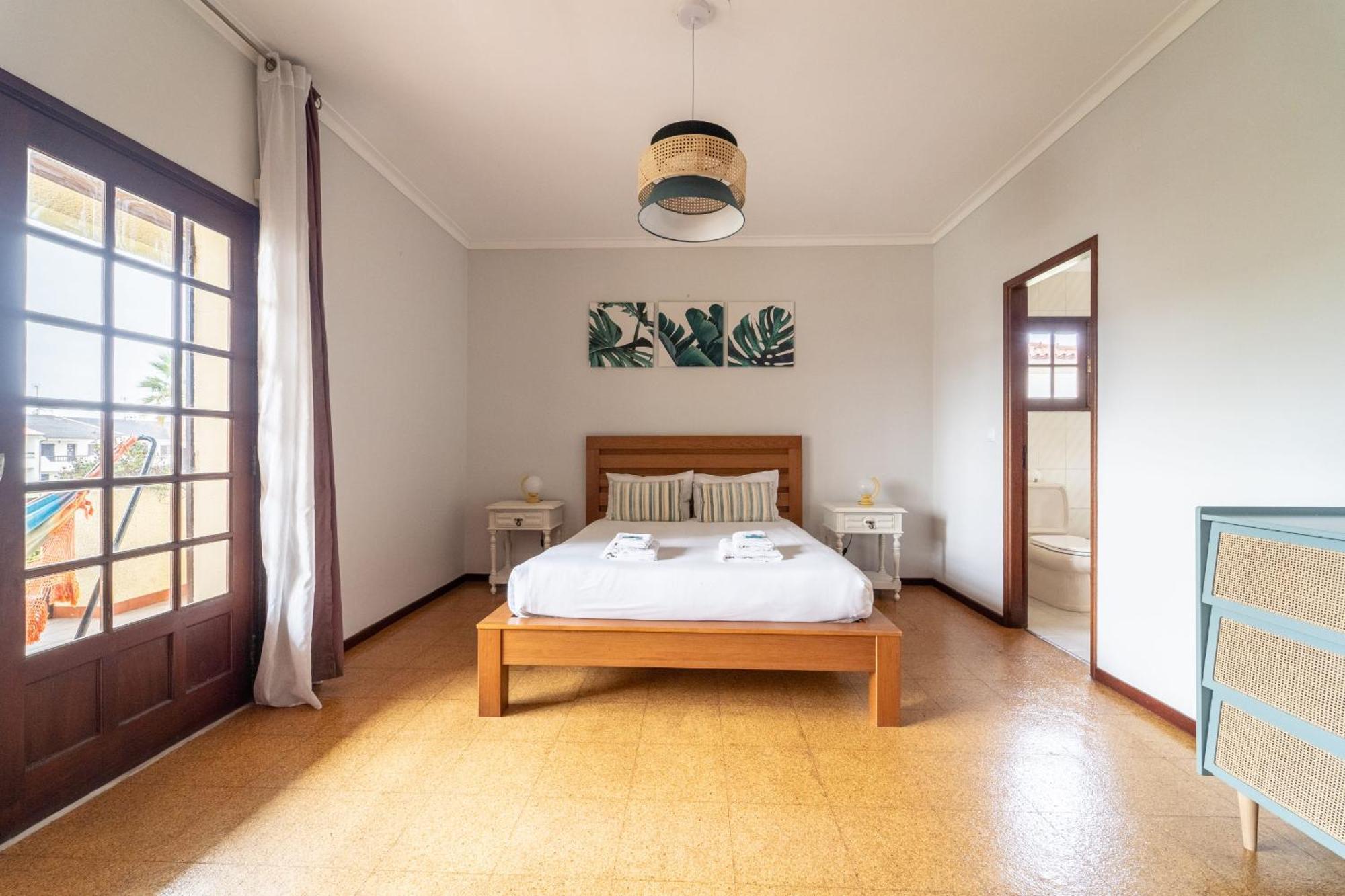 Amorosa Villa, 500M From The Beach By House And People Экстерьер фото